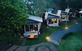 บ้านเกาะหมาก